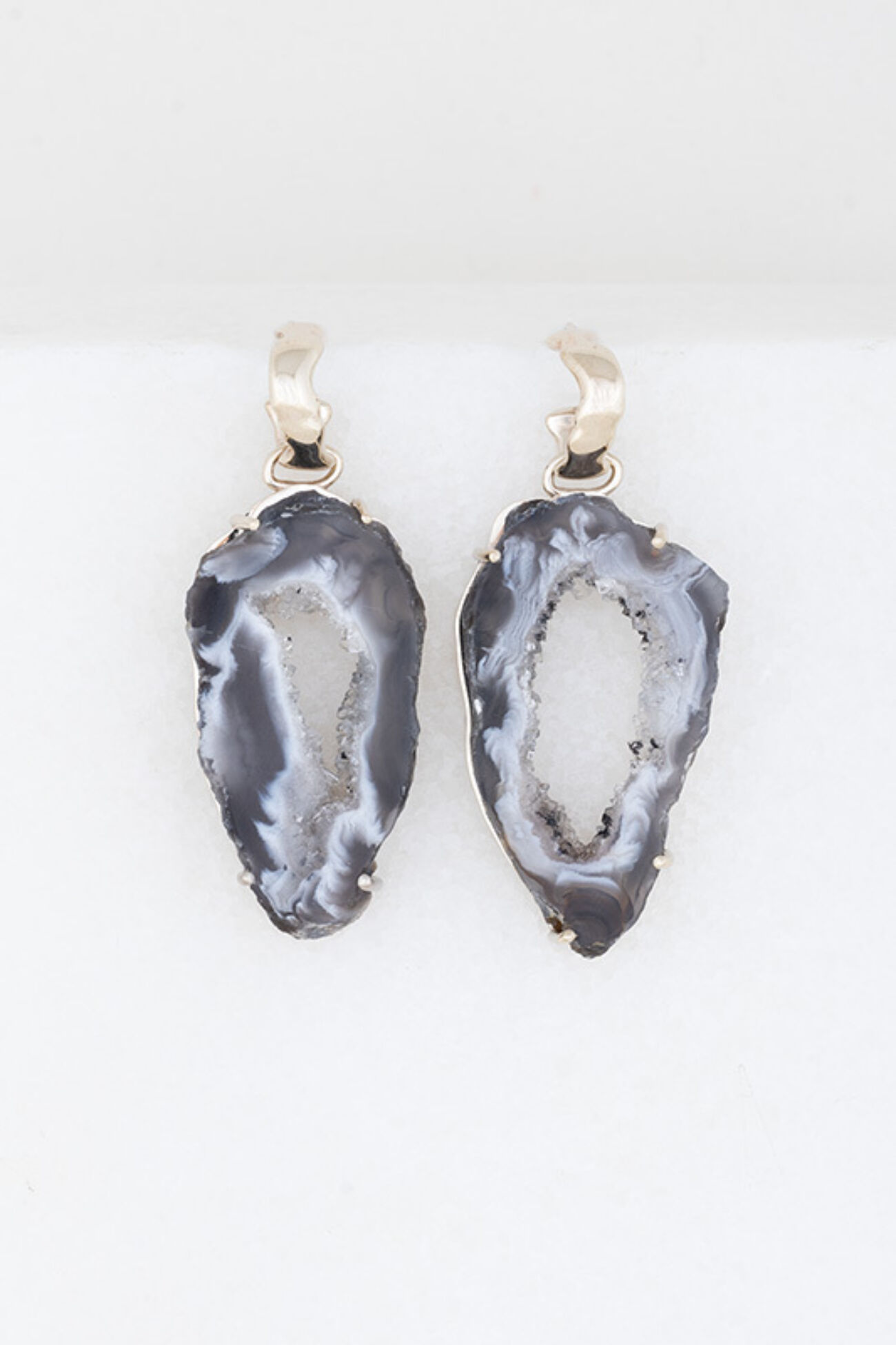 Elisa lee limited exclusive agate geode earrings with creool 18K white gold