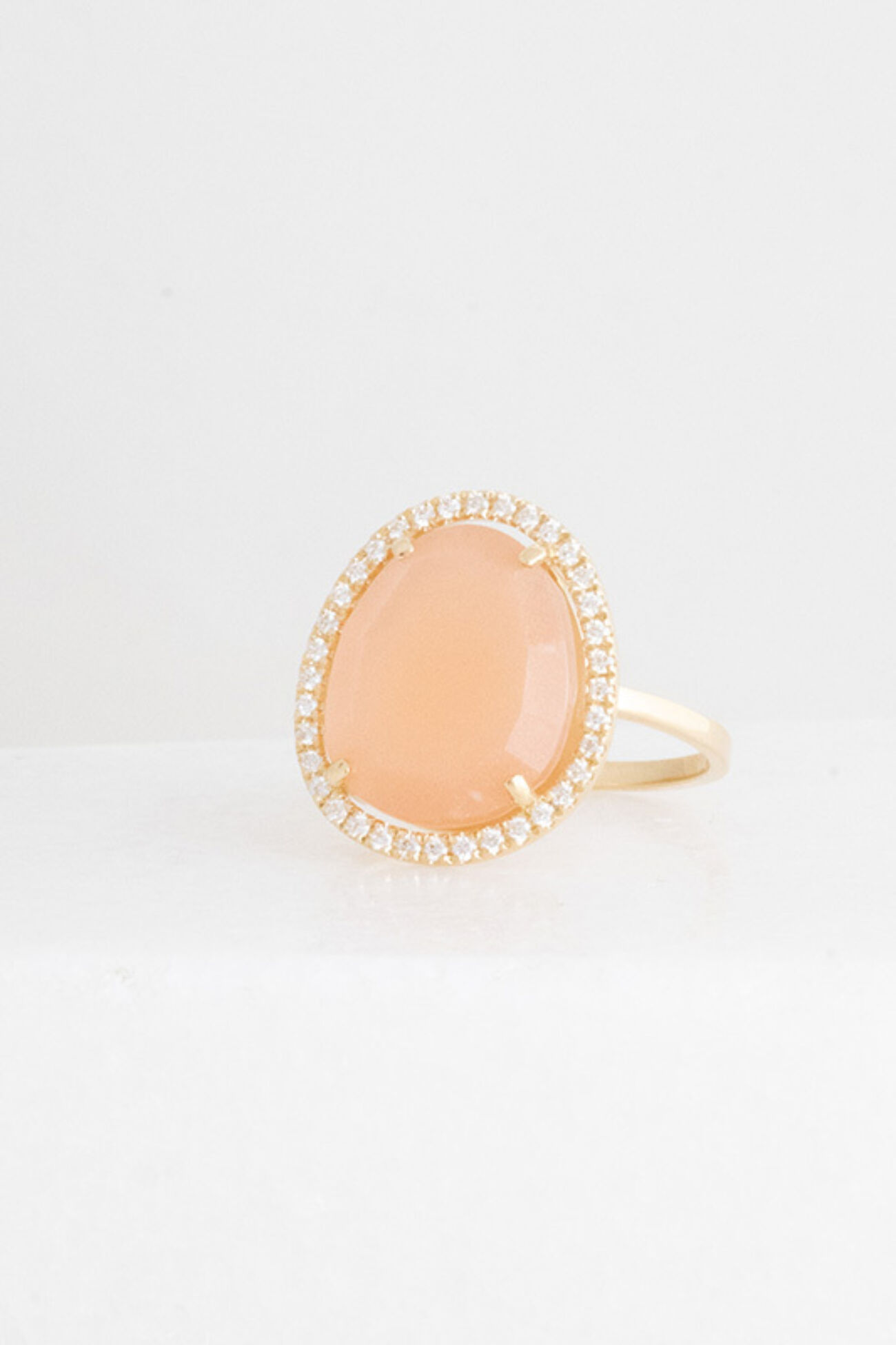 Elisa lee limited Exclusieve roze maansteen met organische halo ring 3