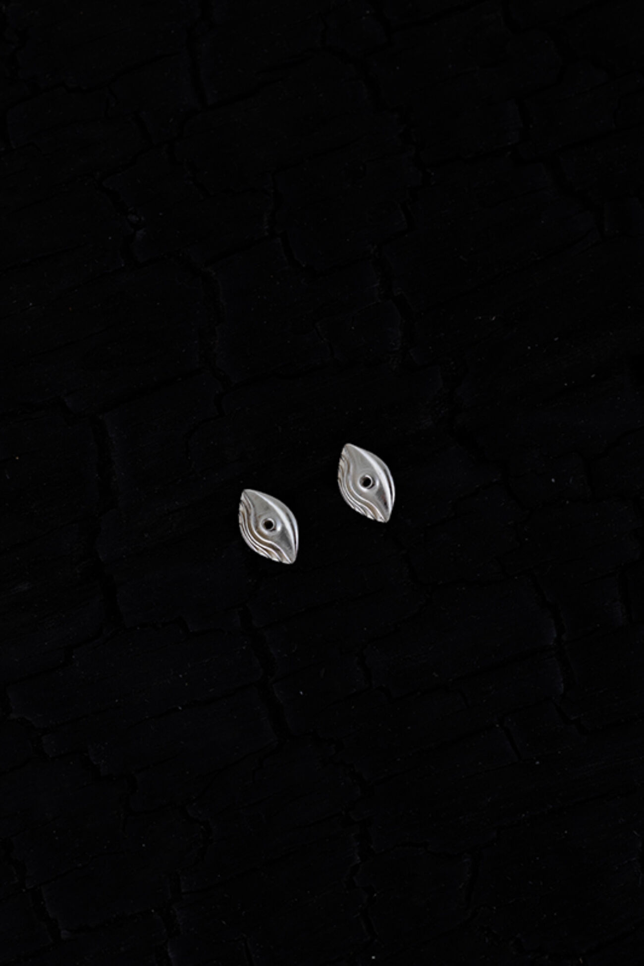 Elisalee the viewer mini button 2