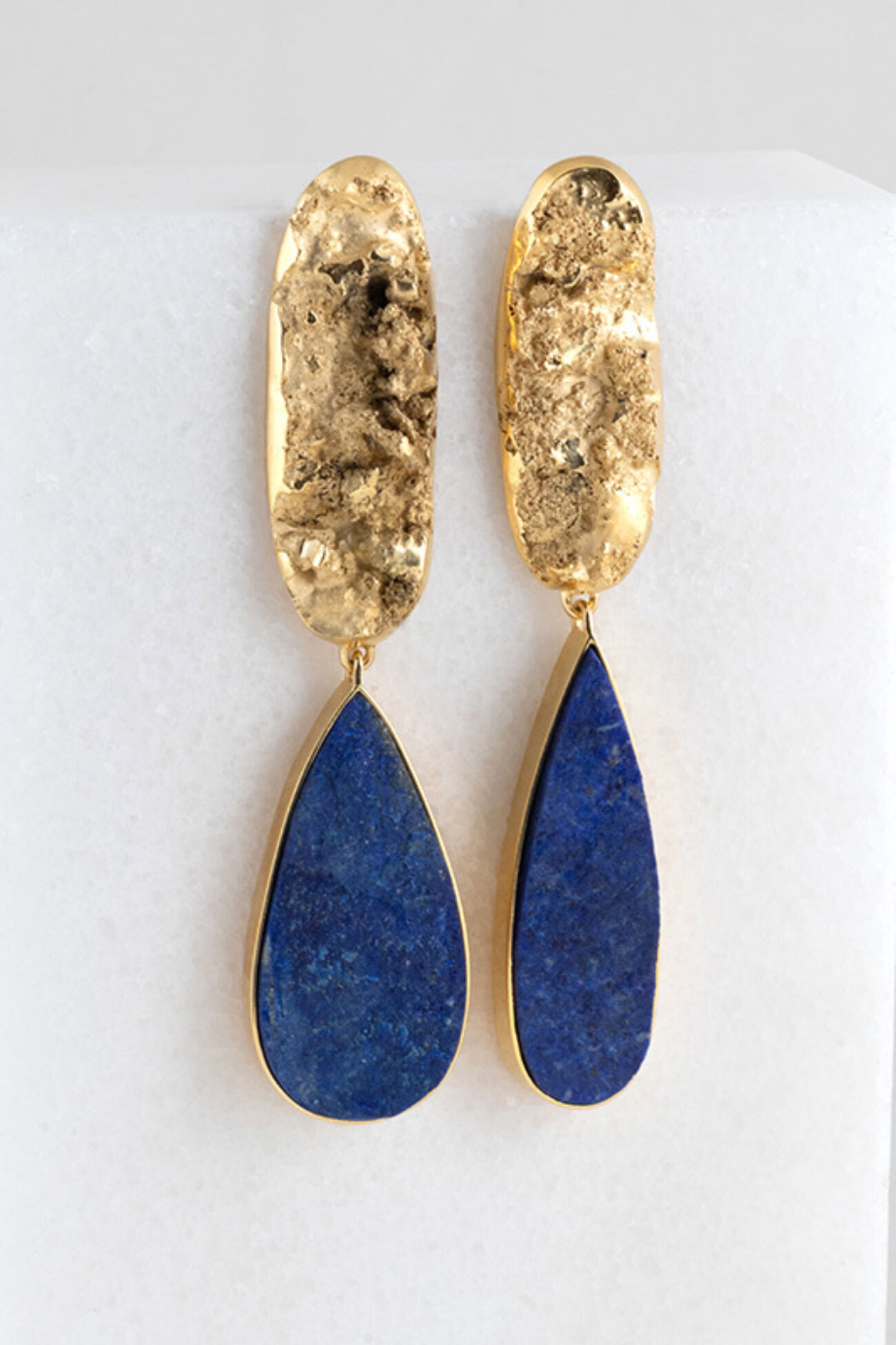 Elisa lee limited Exclusieve lapis lazuli oorbellen 1