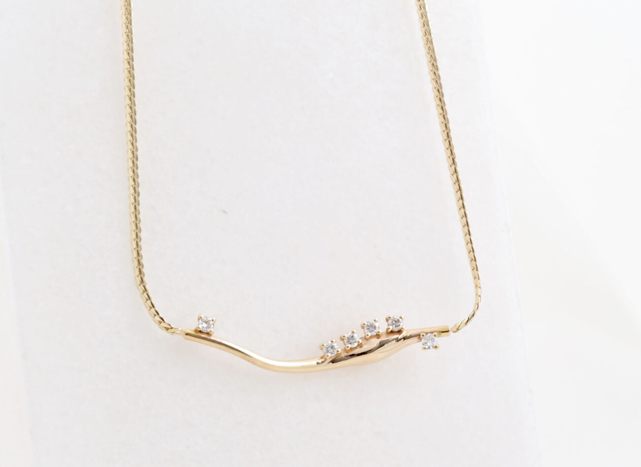 Elisalee custommade yellow gold diamonds