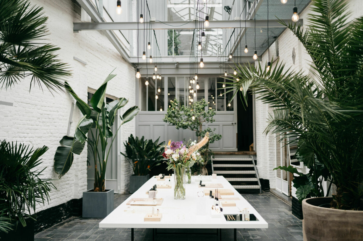 Elisa Lee winkel Ronse