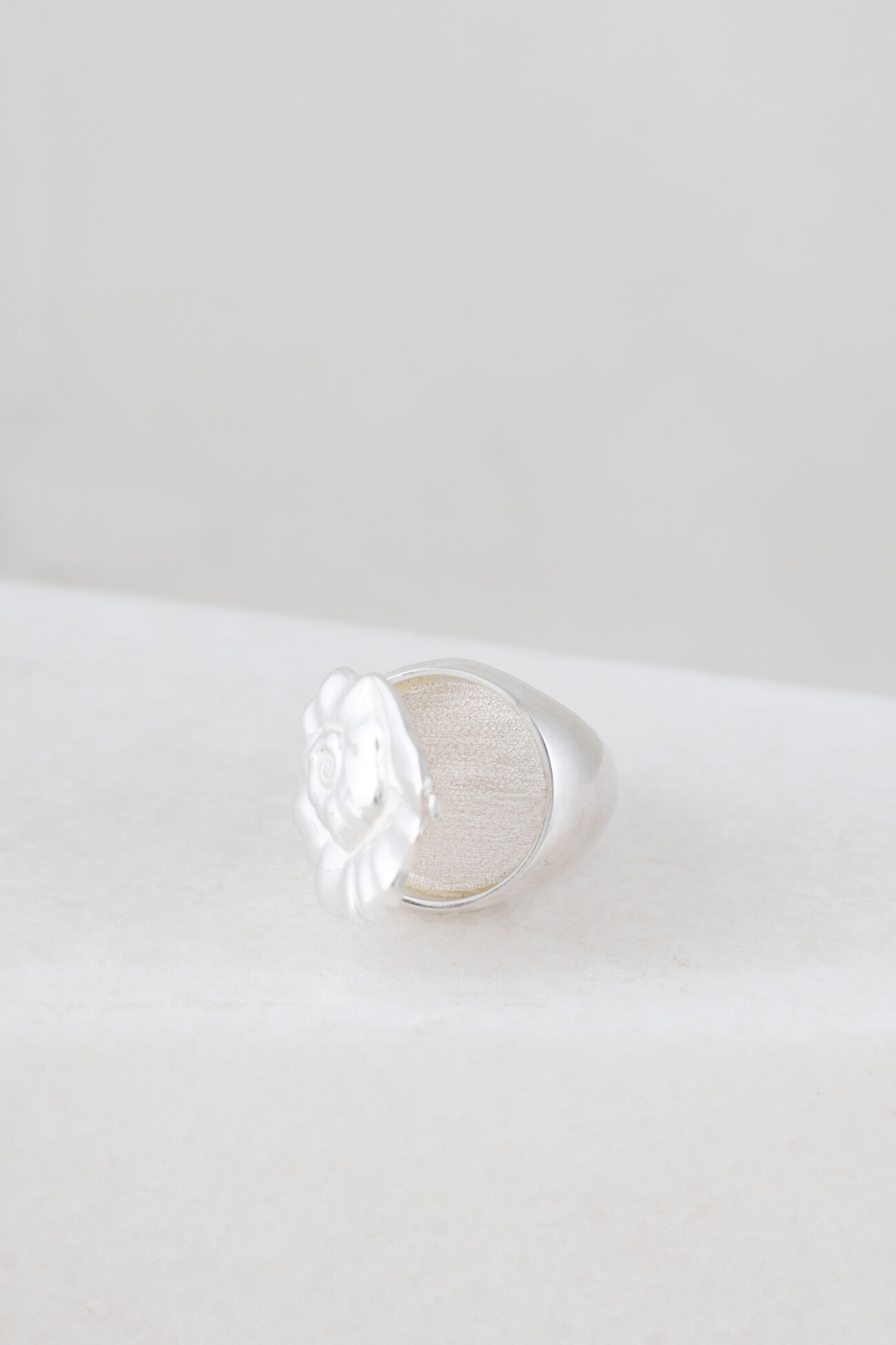 Elisa lee x tom eerebout abalone shell ring 5