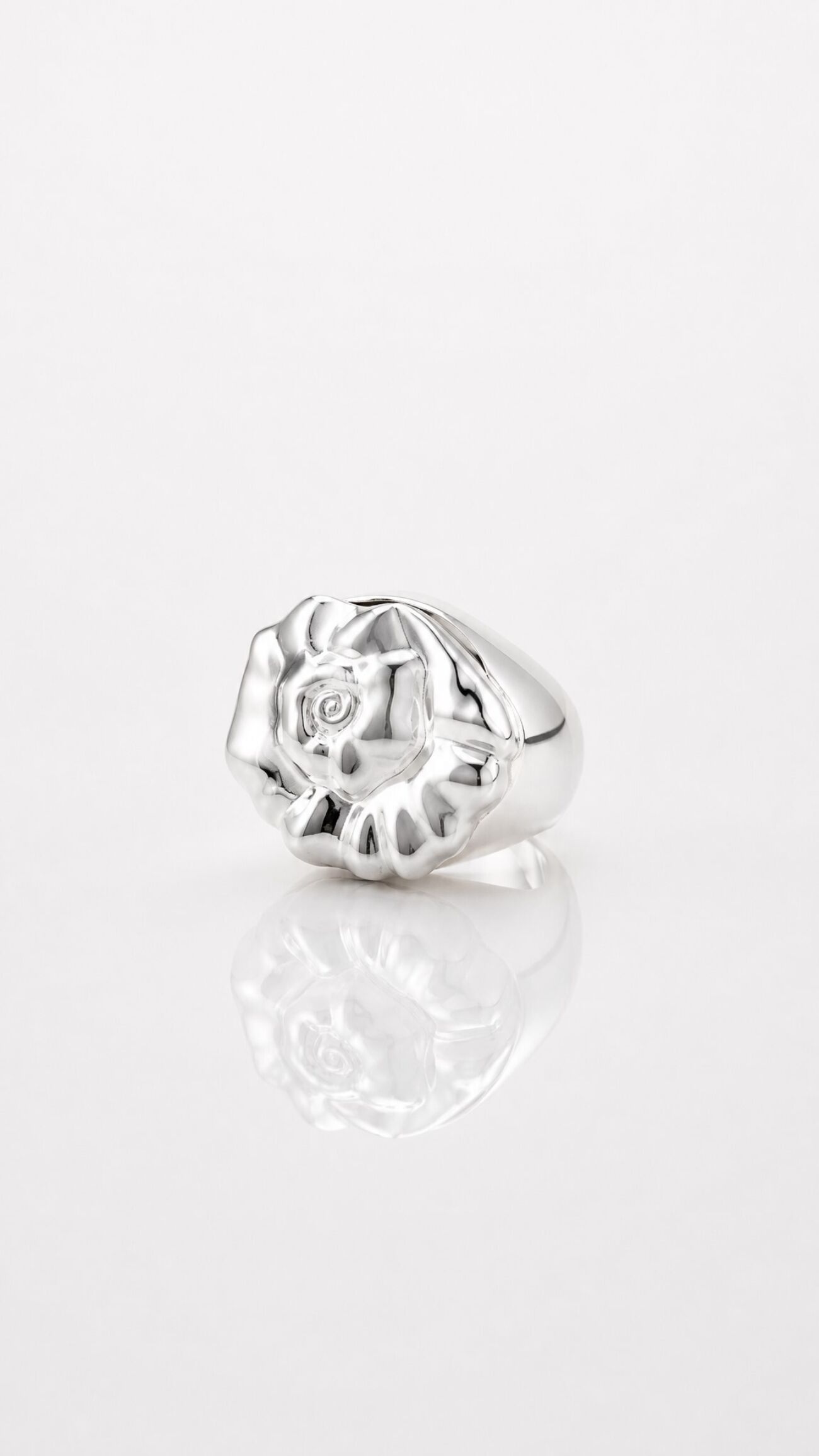 Elisalee talisman albalone shell ring