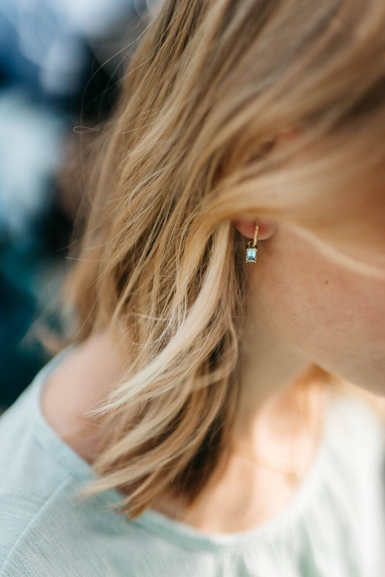 elisa lee Emerald cut creool 18K gold