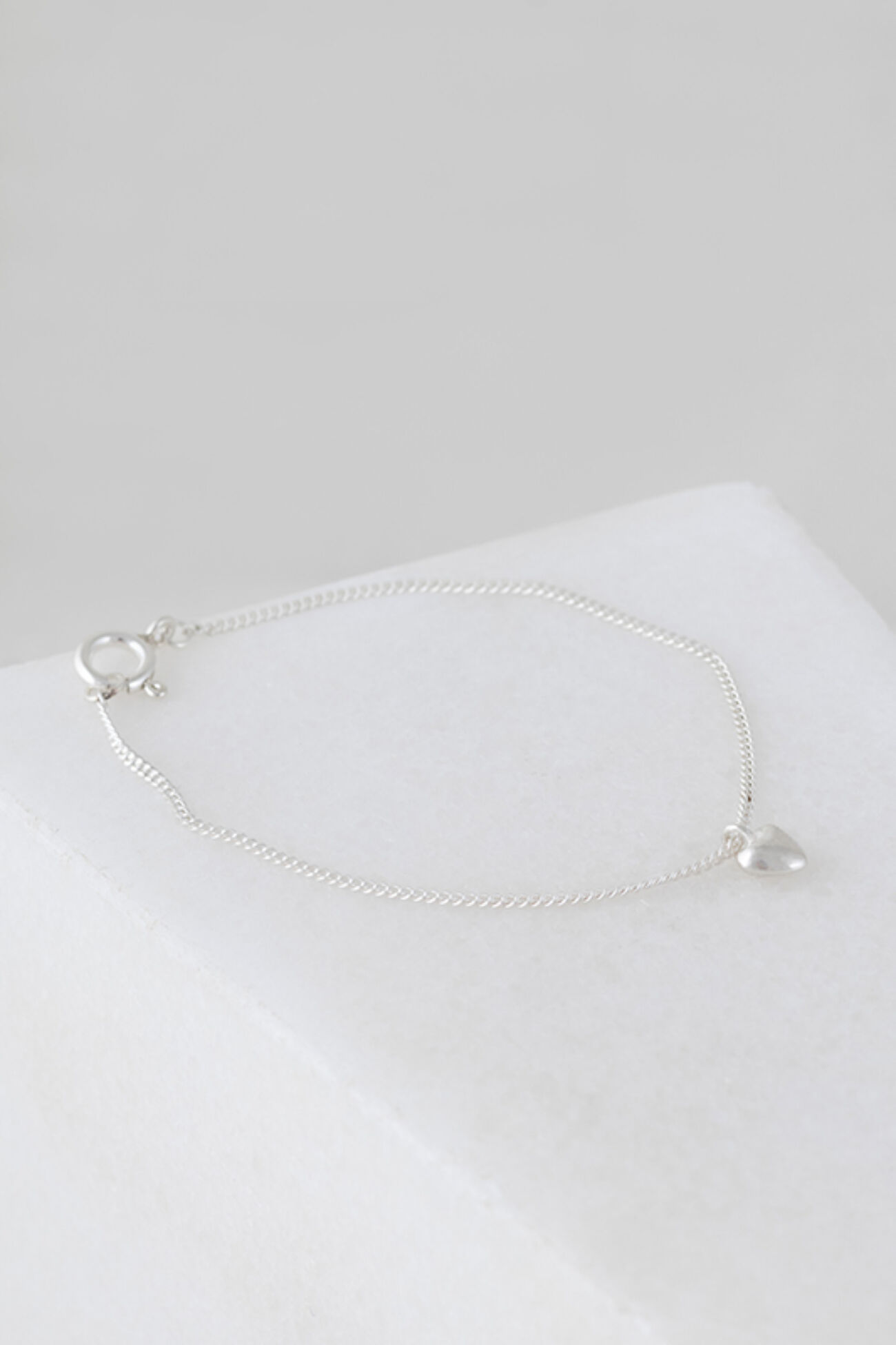Elisalee the arcana mini armband2