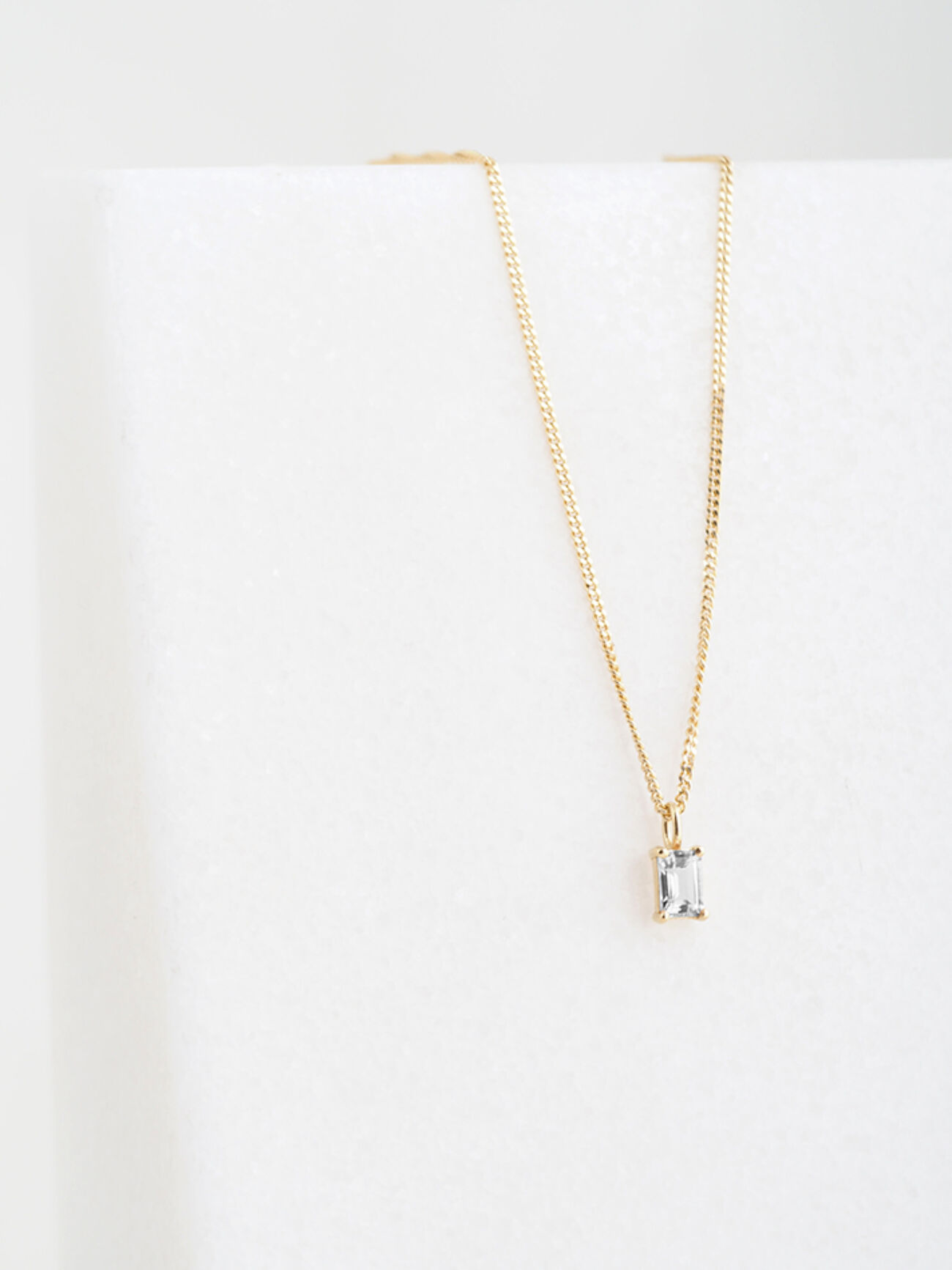 18k geel au Emerald cut diamant pendant web