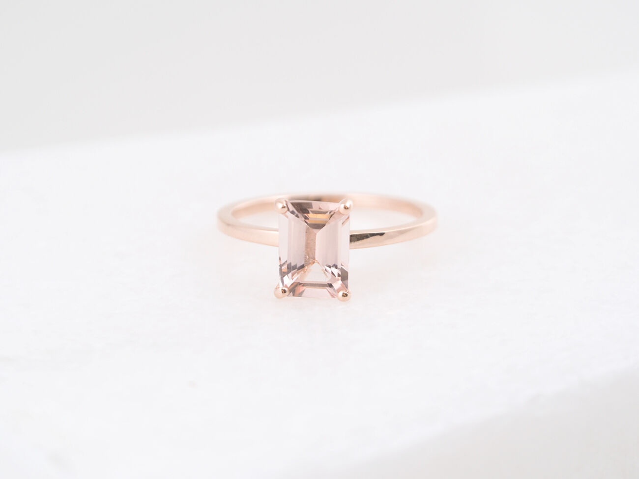 Emarld cut lux morganite 6x8