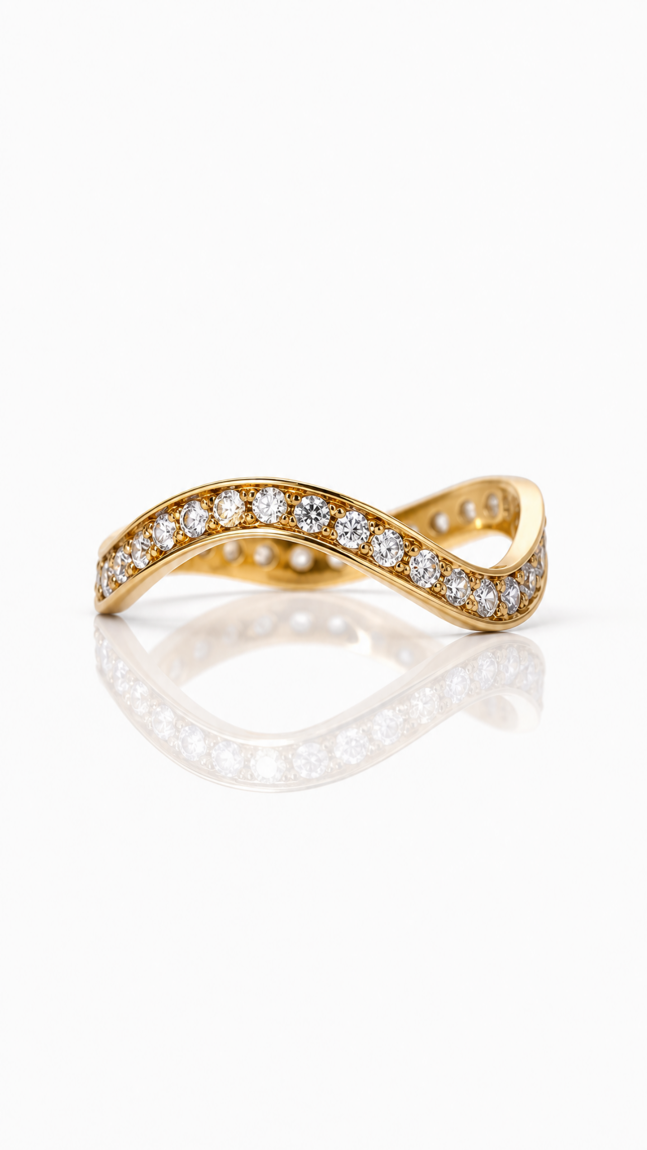 Elisa lee lux fluid flux milkyway rail ring