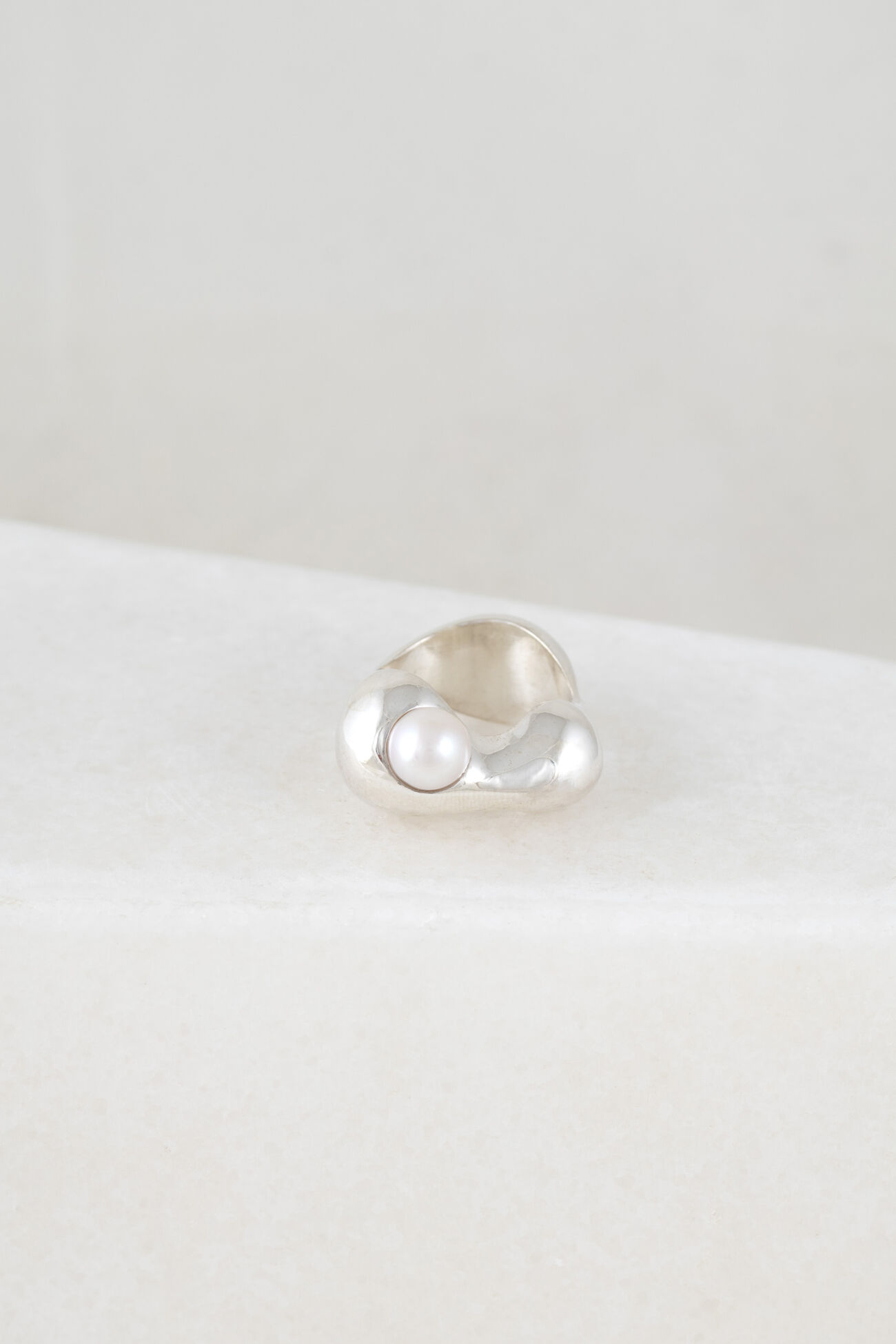 Elisa lee fluid flux pearl ring 5