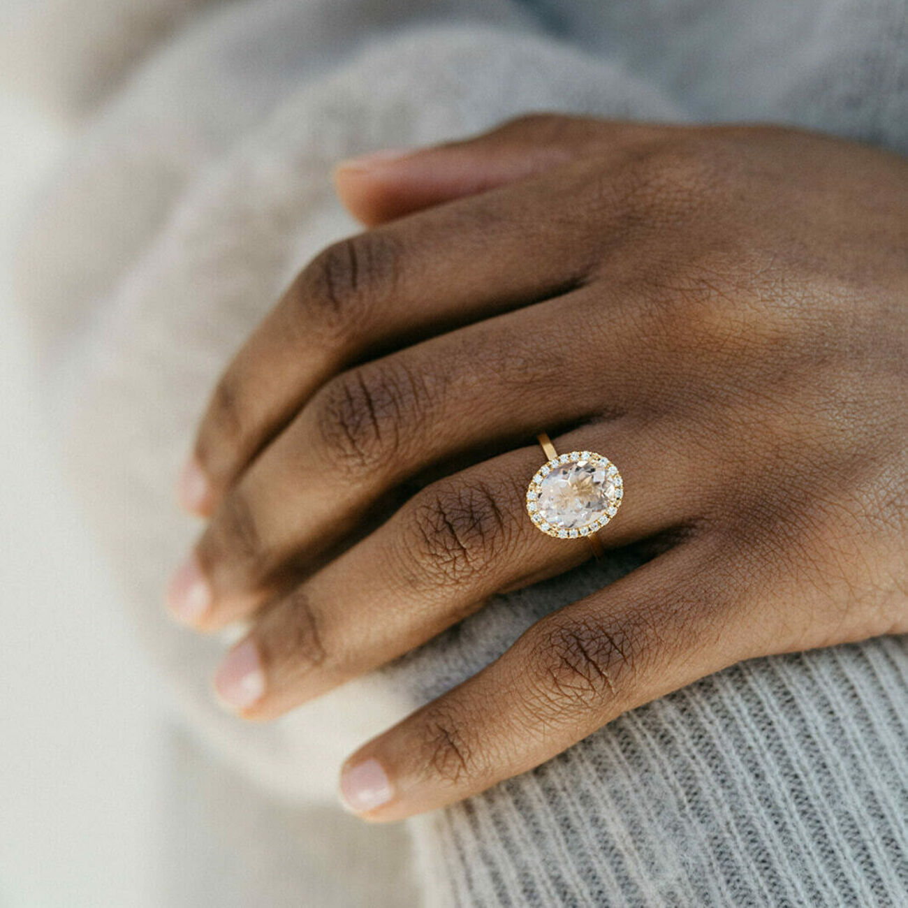 Halo morganite ringe