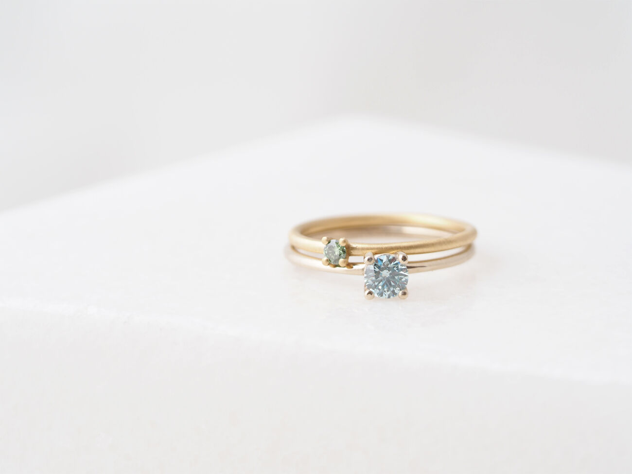 Solitair small met large apple green ice blue