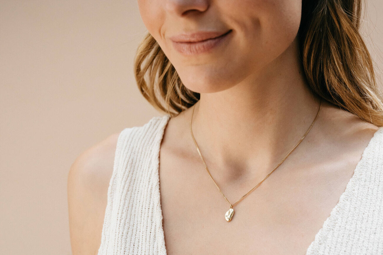elisa lee gouden halssnoer mountain 18 K GG