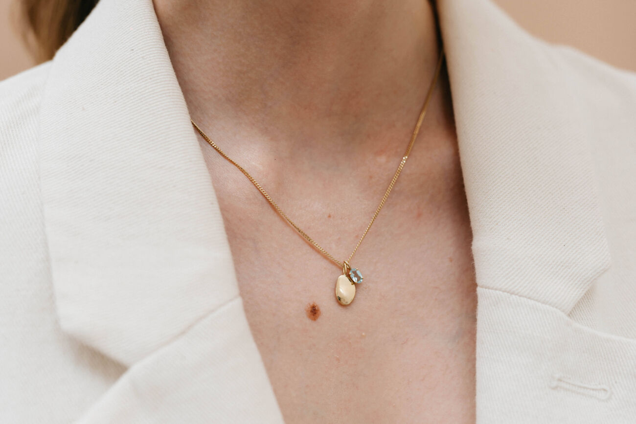 elisa lee puff necklace aquamarine 18K gold