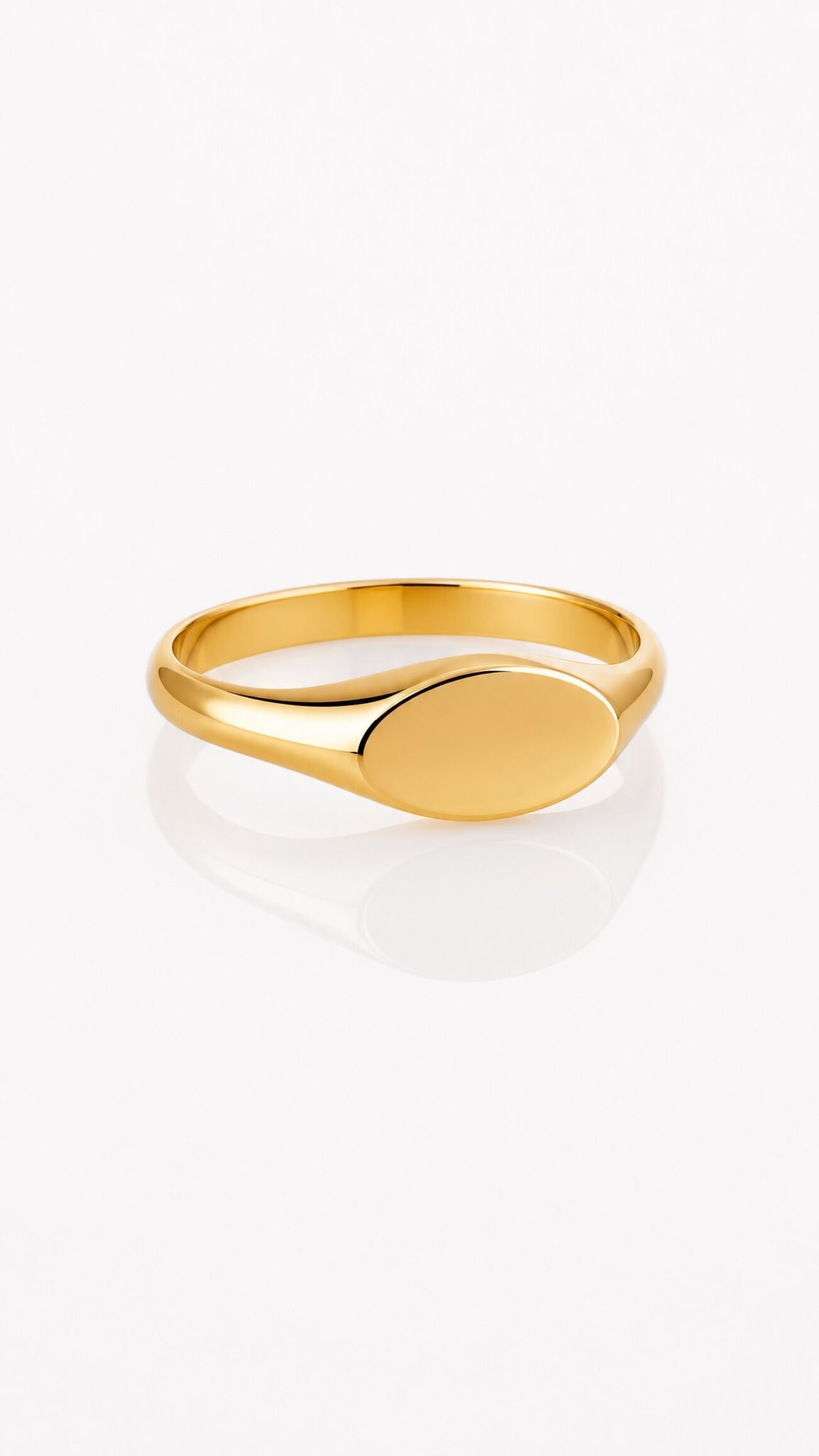 Elisa lee shifted R3 ring