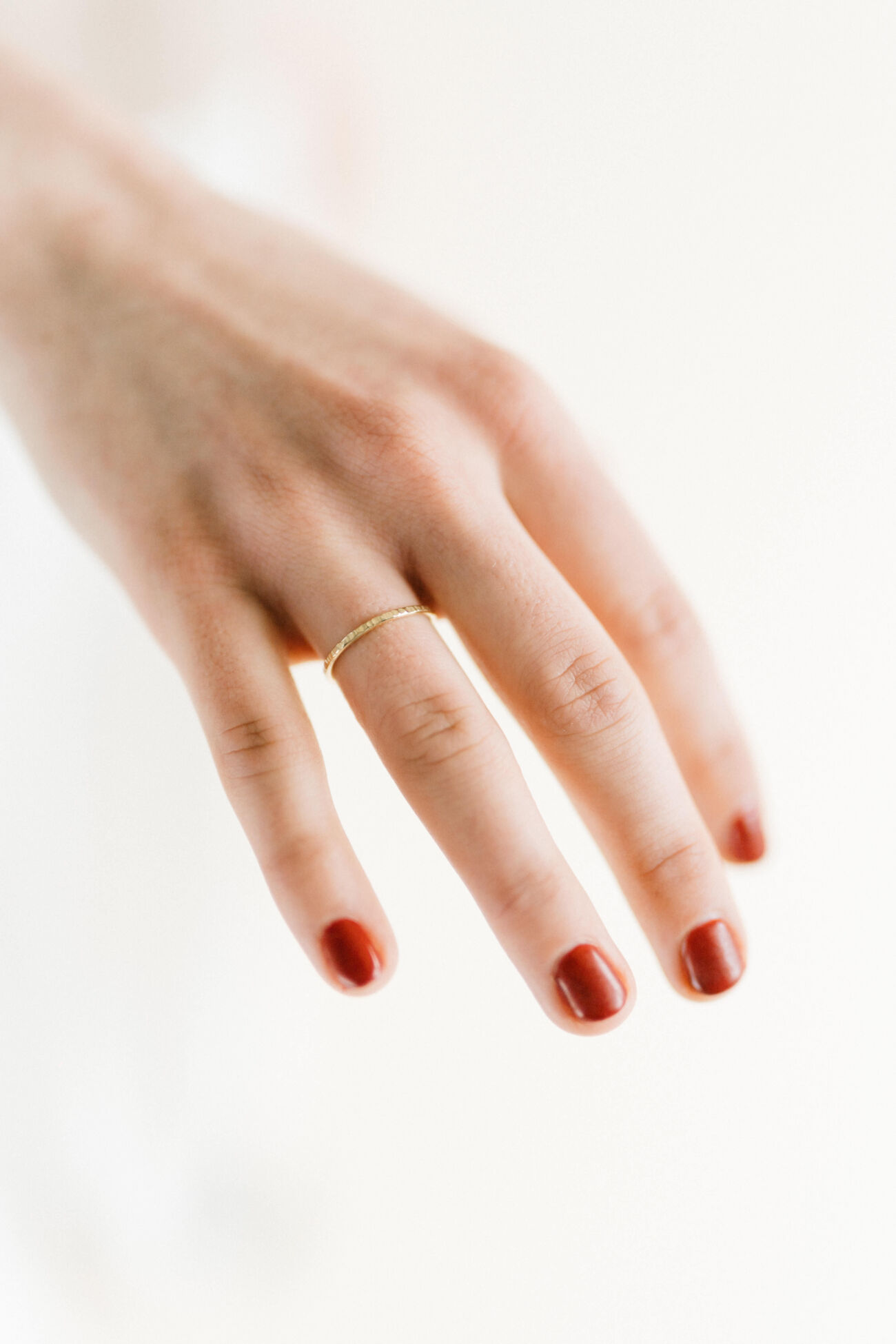 elisa lee stacking ring straight zebra 18K gold
