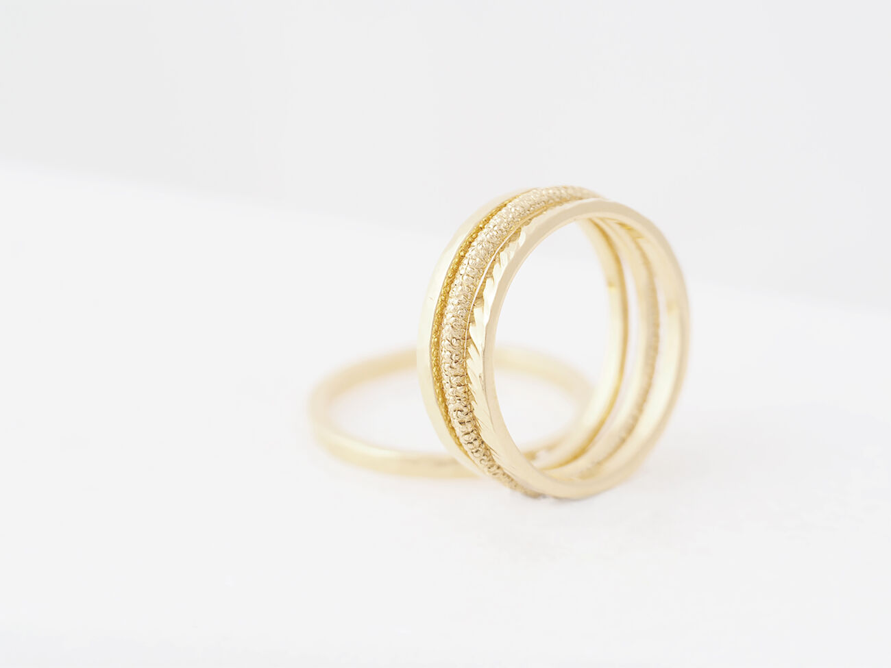 Stapelringen 18 k massief goud pelouze zebra schuin HR