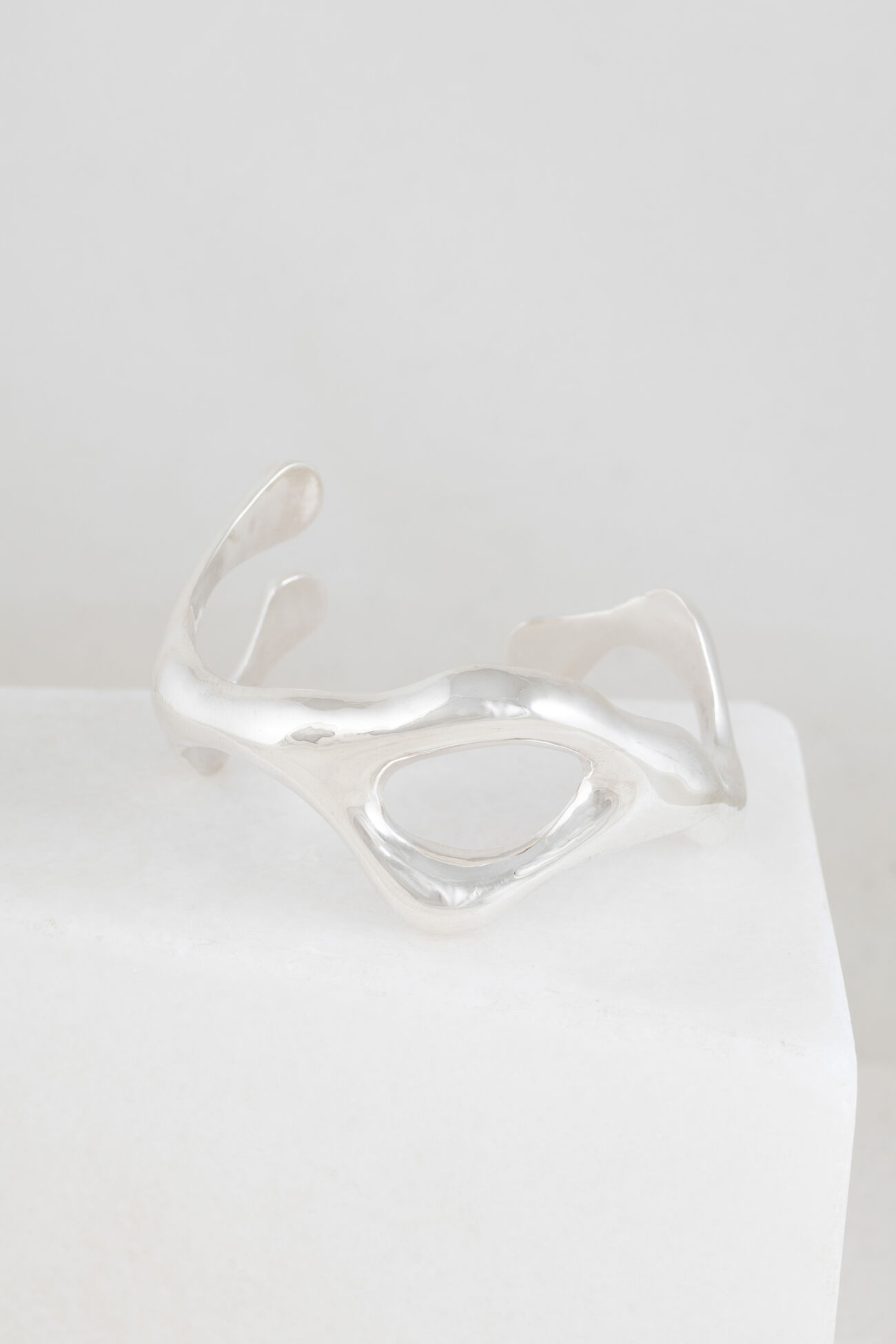 Elisalee flux armband