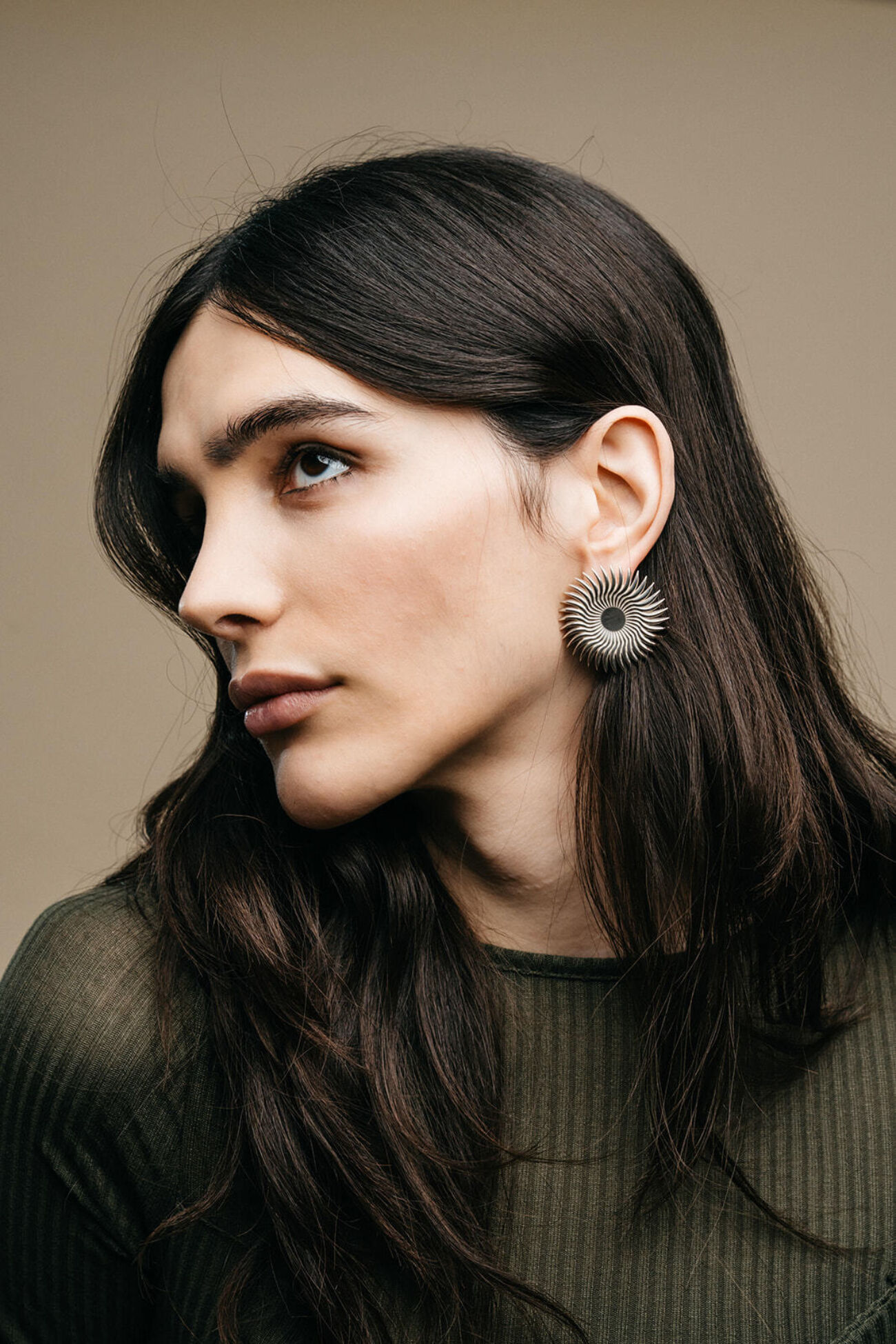 Elisa lee talisman oorbellen the sun XL 11