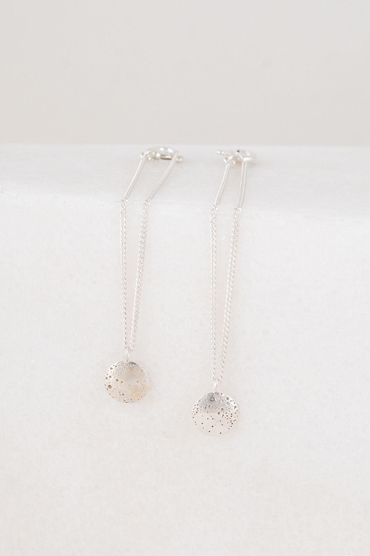 Elisalee the moon mini armband 2