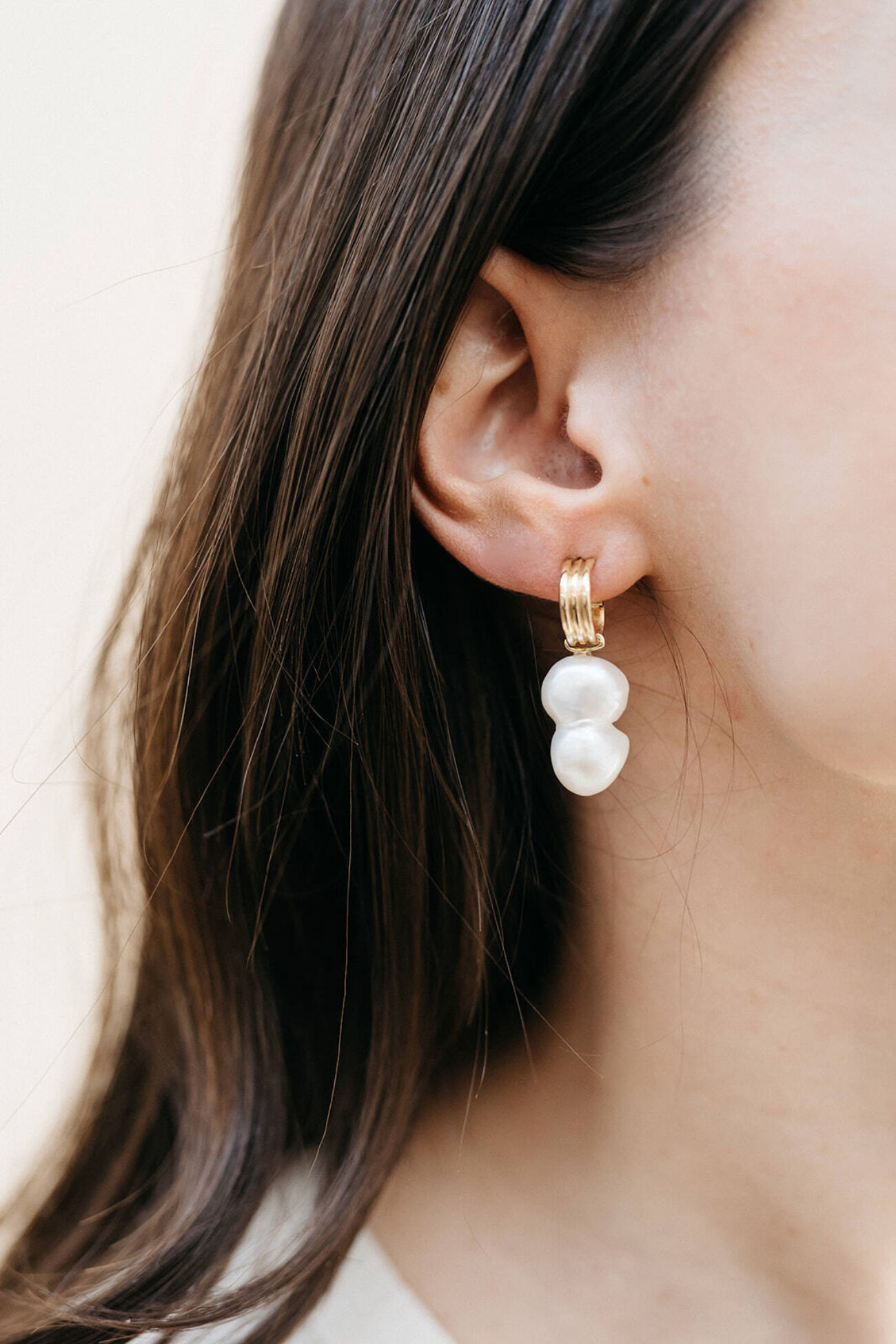 elisa lee wave oorbellen 18K goud