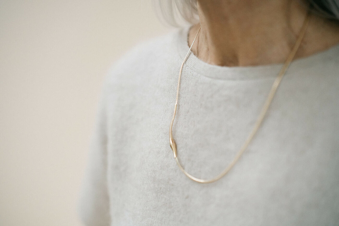 Wave small necklace